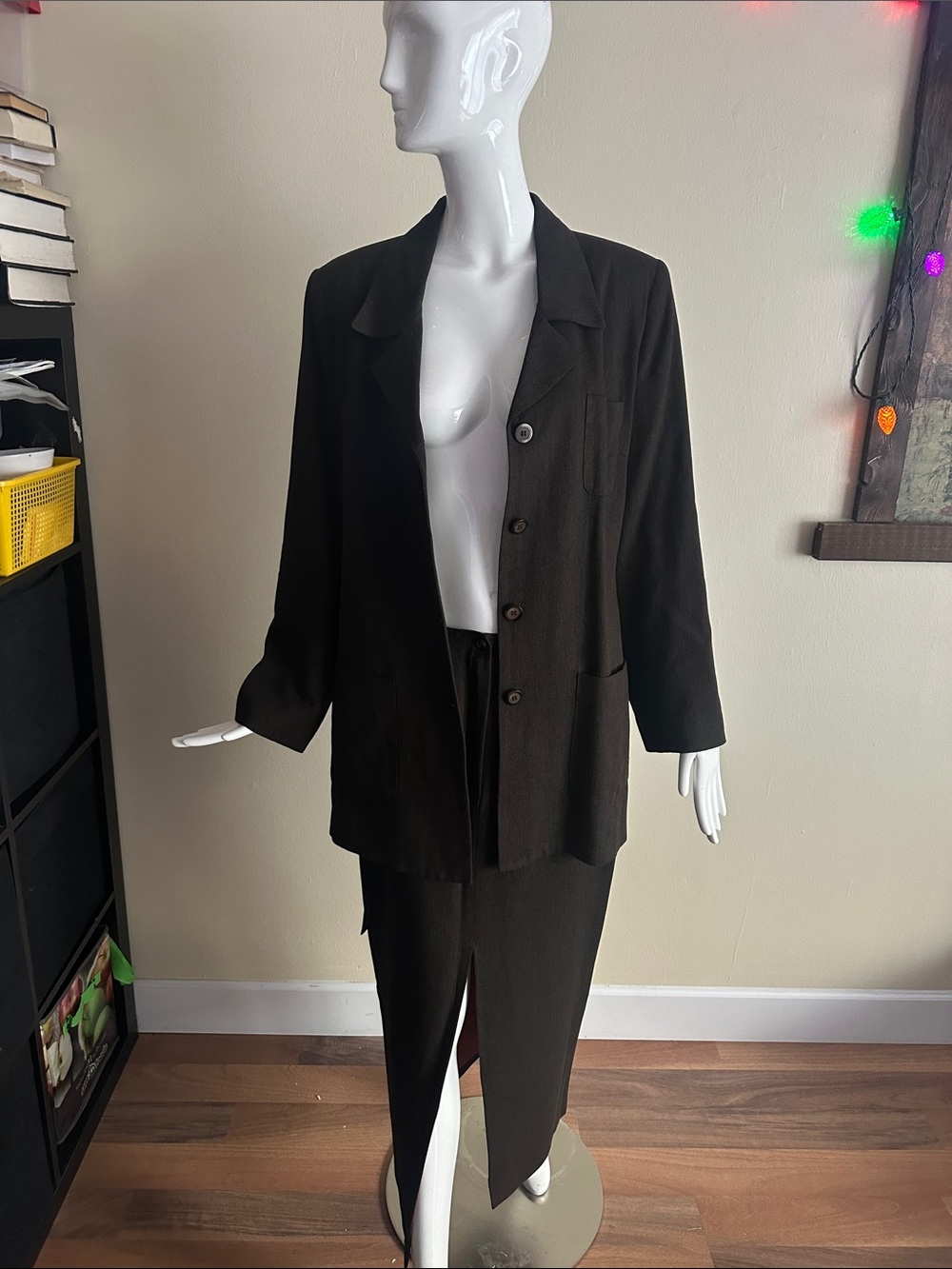 Women's Black Relaxed-Fit Blazer Jacket